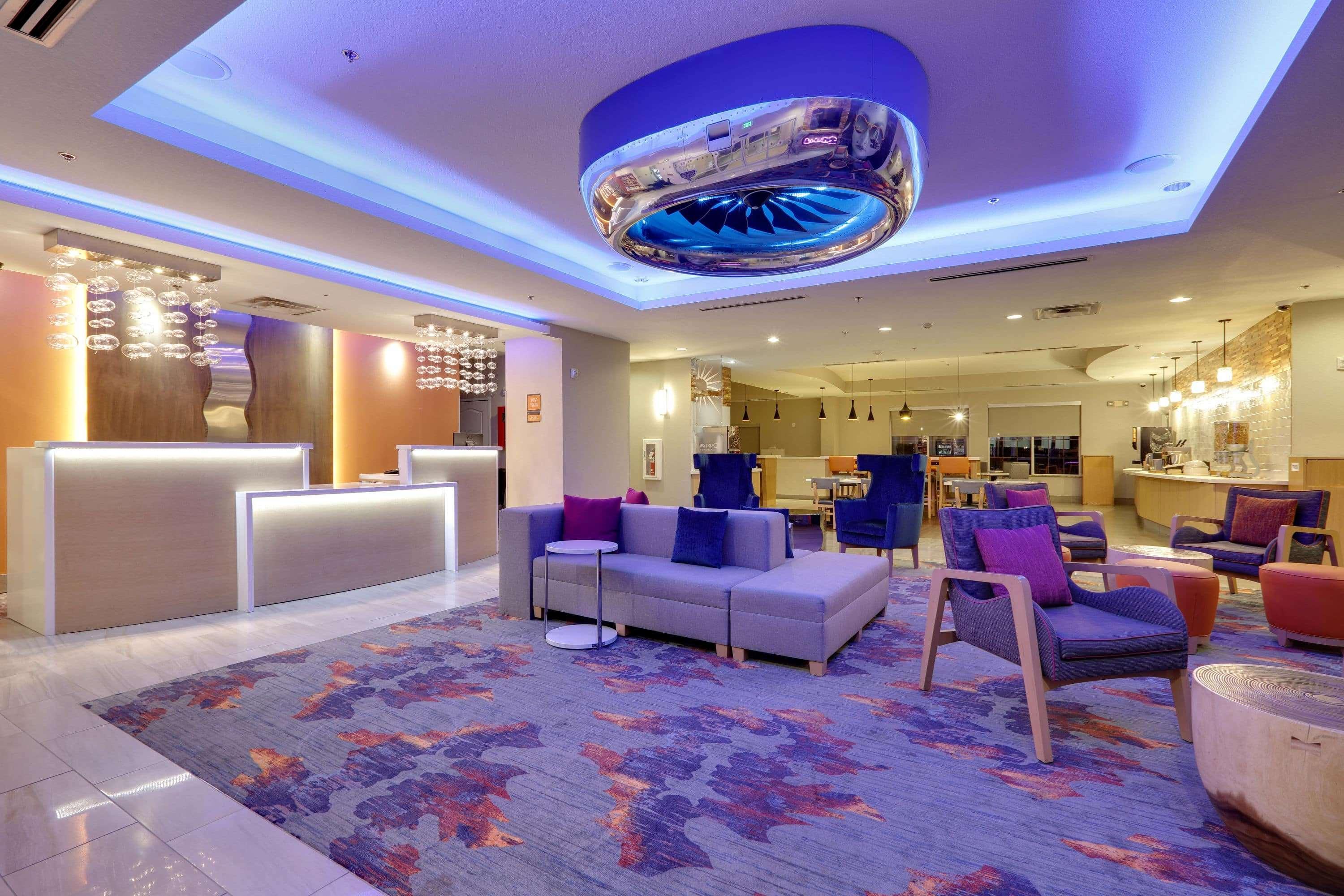 La Quinta By Wyndham Dallas Love Field Екстер'єр фото